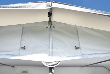 Detailansicht 500 g/m² PVC-Dach am Finnland Vorzelt, wasserabweisende Oberfläche