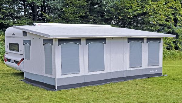 Schleusenstreifen verbindet Wohnwagen und Nordkap Vorzelt, variabler Abstand